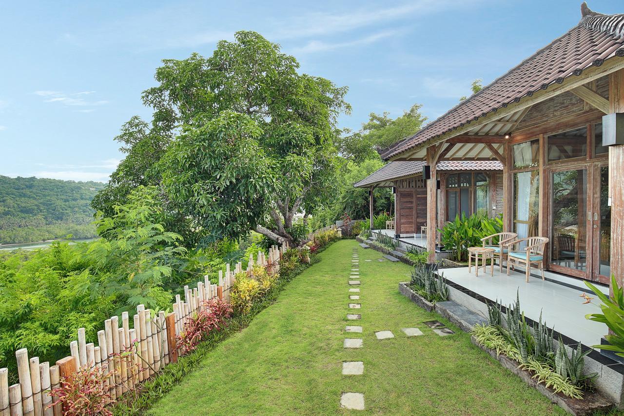 The Acala Shri Sedana Hotel Nusa Lembongan  Exterior photo